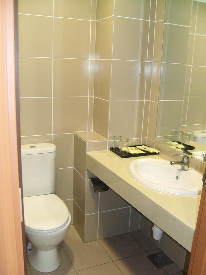 Linkway Hotel Nusajaya  Εξωτερικό φωτογραφία